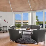 別荘 Adrienne - 35km From The Sea By Interhome *